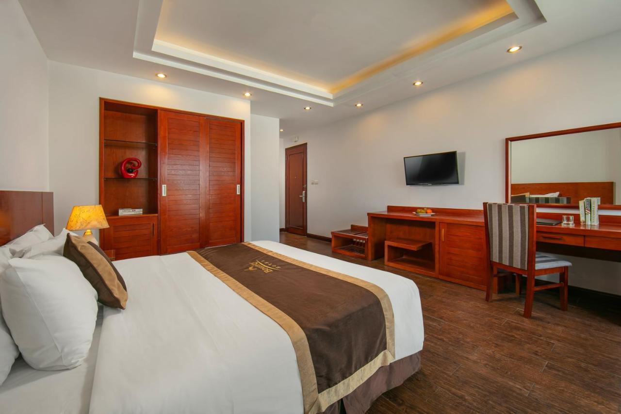Bounty Hotel Hanoi Exterior photo